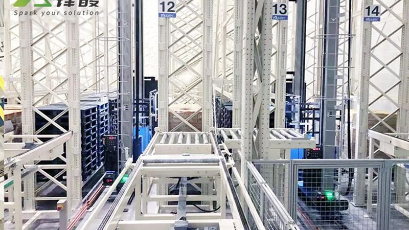 工业加厚周转箱：承重标准的深度解析**